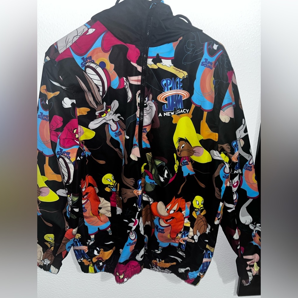 windbreaker